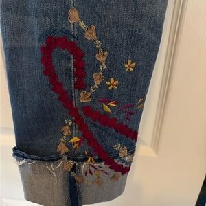 White House Black Market Blue Cropped Jeans